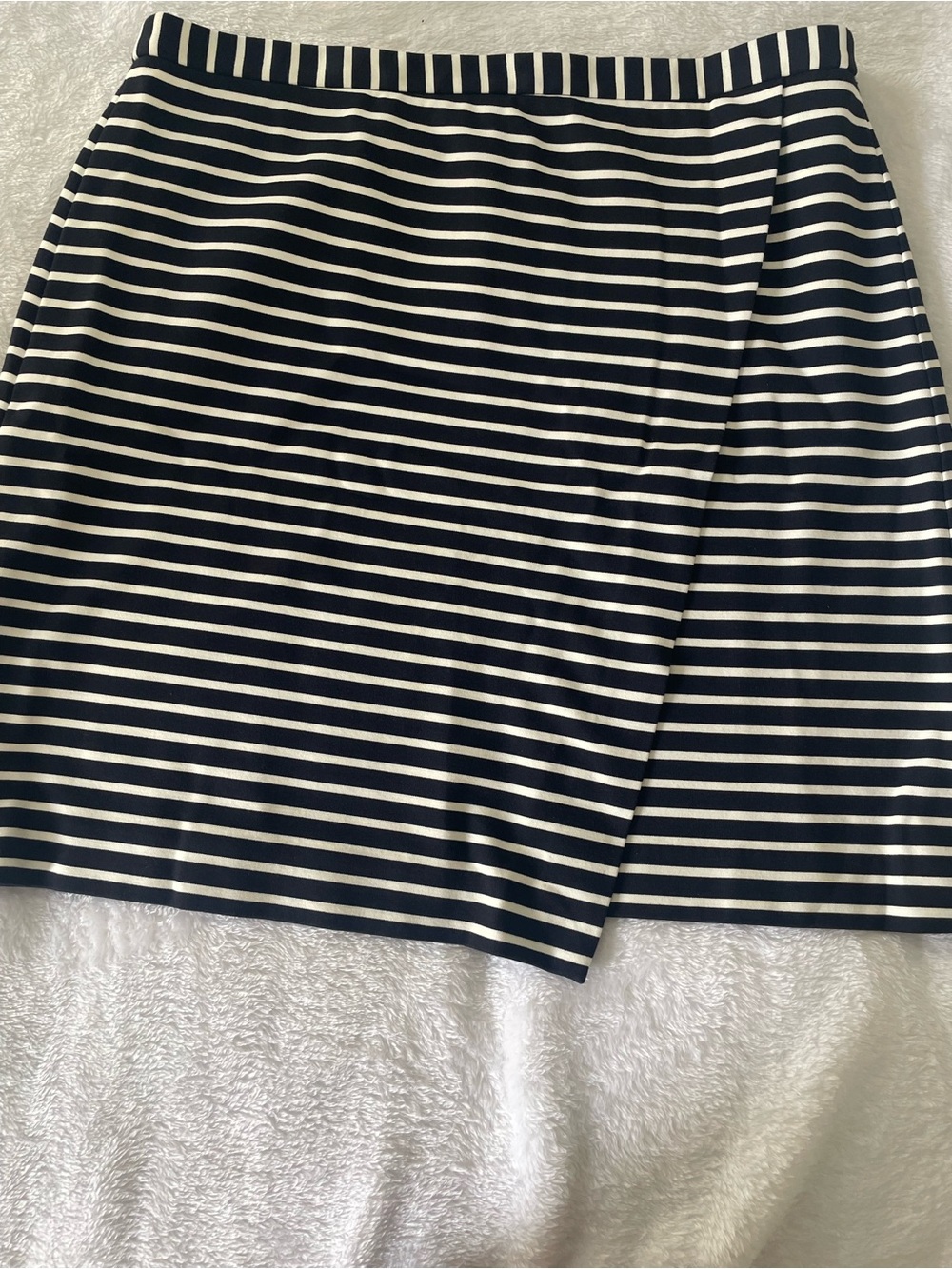 Ann Taylor large navy white wrap mini skirt flat front classy preppy nautical